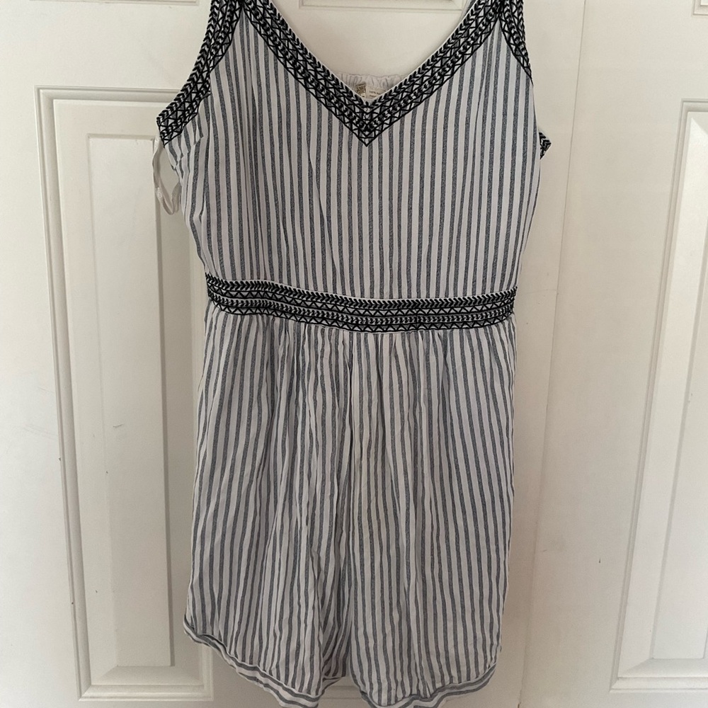 Romper navy and white